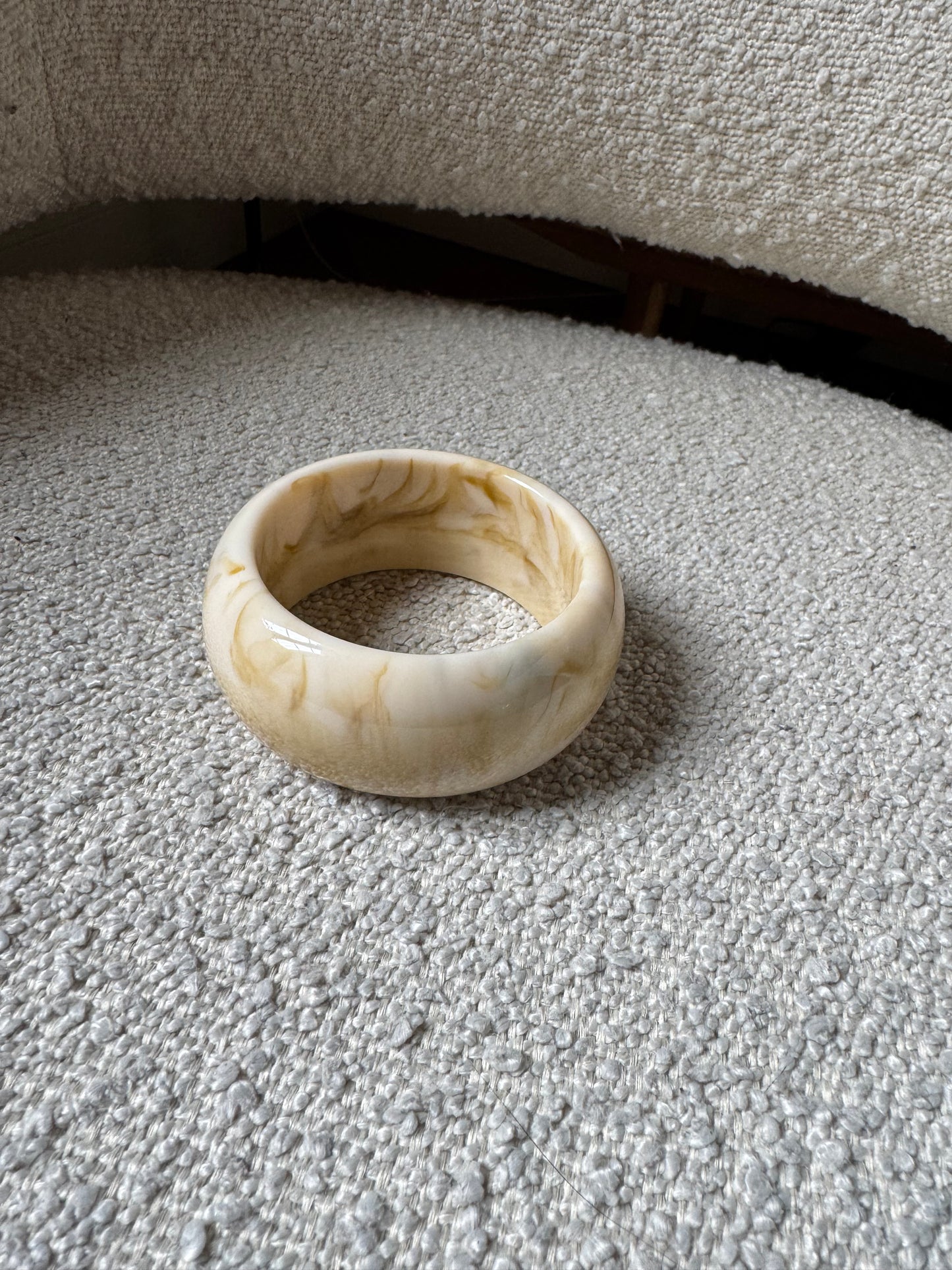 Bracelet BANGLE beige marbré